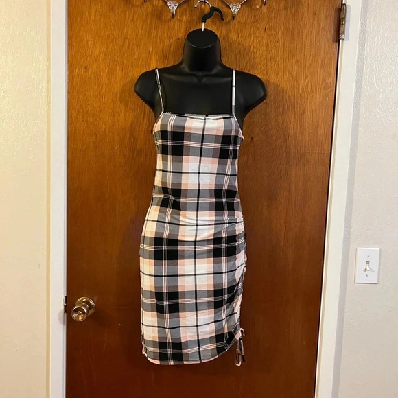 J for Justify Pink, White and Black Plaid Pattern Dress with Sinch Side - Picture 2 of 14
